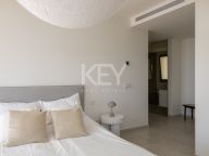 Duplex Penthouse for sale in Los Naranjos, Nueva Andalucia