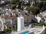 Duplex Penthouse for sale in Los Naranjos, Nueva Andalucia
