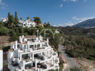 Duplex Penthouse for sale in Los Naranjos, Nueva Andalucia