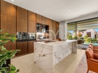 Вилла на продажу в Golden Mile, Золотая Миля