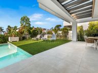 Вилла на продажу в Golden Mile, Золотая Миля