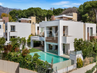 Вилла на продажу в Golden Mile, Золотая Миля