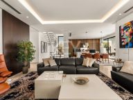 Вилла на продажу в Golden Mile, Золотая Миля