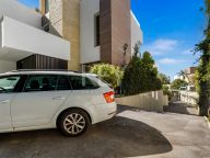 Вилла на продажу в Golden Mile, Золотая Миля