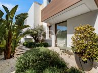 Вилла на продажу в Golden Mile, Золотая Миля