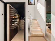 Вилла на продажу в Golden Mile, Золотая Миля