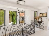 Villa for sale in Nagüeles, Marbella Golden Mile