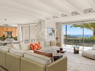 Villa for sale in Nagüeles, Marbella Golden Mile