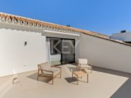 Semi Detached House for sale in Paraiso Alto, Benahavis