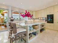 Villa en venta en Sierra Blanca, Marbella Golden Mile