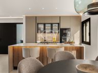 Apartamento en venta en Jardines de Andalucia, Nueva Andalucia