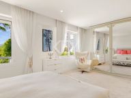 Пентхаус дуплекс на продажу в Пуэрто Банус