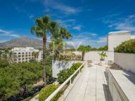 Пентхаус дуплекс на продажу в Пуэрто Банус