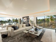 Villa for sale in Marbella Hill Club, Marbella Golden Mile