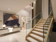 Villa for sale in Marbella Hill Club, Marbella Golden Mile