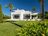 Villa for sale in Finca Cortesin, Casares