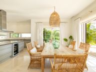 Villa for sale in Finca Cortesin, Casares