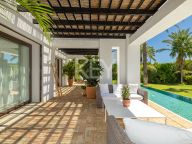 Villa for sale in Finca Cortesin, Casares