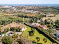 Villa en venta en Benahavis