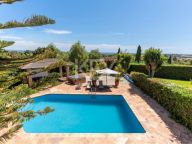 Villa for sale in Benahavis