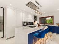 Villa Pareada en alquiler en La Alzambra, Nueva Andalucia