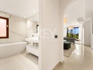 Villa Pareada en alquiler en La Alzambra, Nueva Andalucia