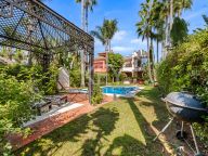 Villa Pareada en alquiler en La Alzambra, Nueva Andalucia