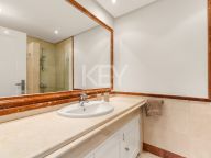 Villa Pareada en alquiler en La Alzambra, Nueva Andalucia