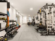 Villa Pareada en alquiler en La Alzambra, Nueva Andalucia