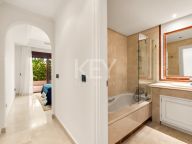 Villa Pareada en alquiler en La Alzambra, Nueva Andalucia