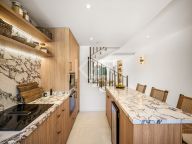 Town House for sale in Nueva Andalucia