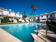 Town House for sale in Nueva Andalucia
