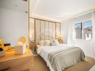 Town House for sale in Nueva Andalucia