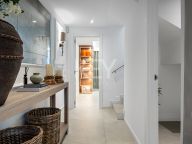 Town House for sale in Nueva Andalucia