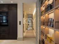 Apartment for sale in Coto Real, Marbella Golden Mile