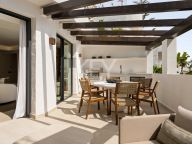 Apartment for sale in Coto Real, Marbella Golden Mile