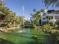 Apartment for sale in New Golden Mile, Estepona