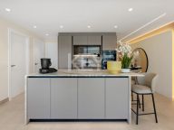 Apartment for sale in New Golden Mile, Estepona