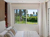 Apartment for sale in New Golden Mile, Estepona