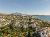 Apartment for sale in New Golden Mile, Estepona