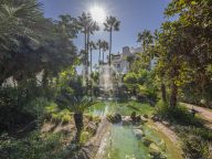 Apartment for sale in New Golden Mile, Estepona