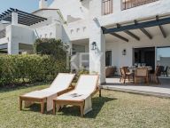 Apartment for sale in La Quinta Village, Nueva Andalucia