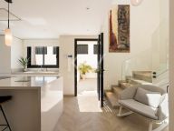 Villa for sale in Las Brisas, Nueva Andalucia