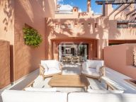 Town House for rent in Altos de Puente Romano, Marbella Golden Mile