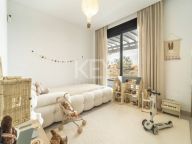 Duplex Penthouse for sale in Marbella East