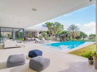 Villa for sale in Marbesa, Marbella East