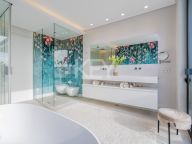 Villa for sale in Marbesa, Marbella East