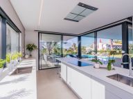 Villa for sale in Marbesa, Marbella East
