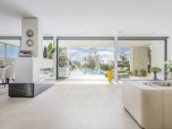 Villa for sale in Marbesa, Marbella East