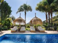 Villa for sale in El Madroñal, Benahavis